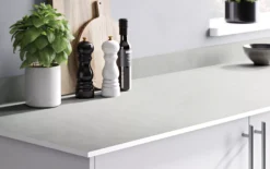 GoodHome 12mm Nepeta Matt White Stone Effect Paper & Resin Square Edge Kitchen Breakfast Bar, (L)2000mm -Goodhome goodhome 12mm nepeta matt white stone effect paper resin square edge kitchen breakfast bar l 2000mm3663602636908 24i