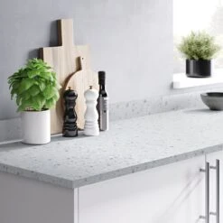 GoodHome 22mm Algiata Matt Grey Terrazzo Effect Chipboard & Laminate Square Edge Kitchen Worktop, (L)3000mm -Goodhome goodhome 22mm algiata matt grey terrazzo effect chipboard laminate square edge kitchen worktop l 3000mm3663602482567 01i bq