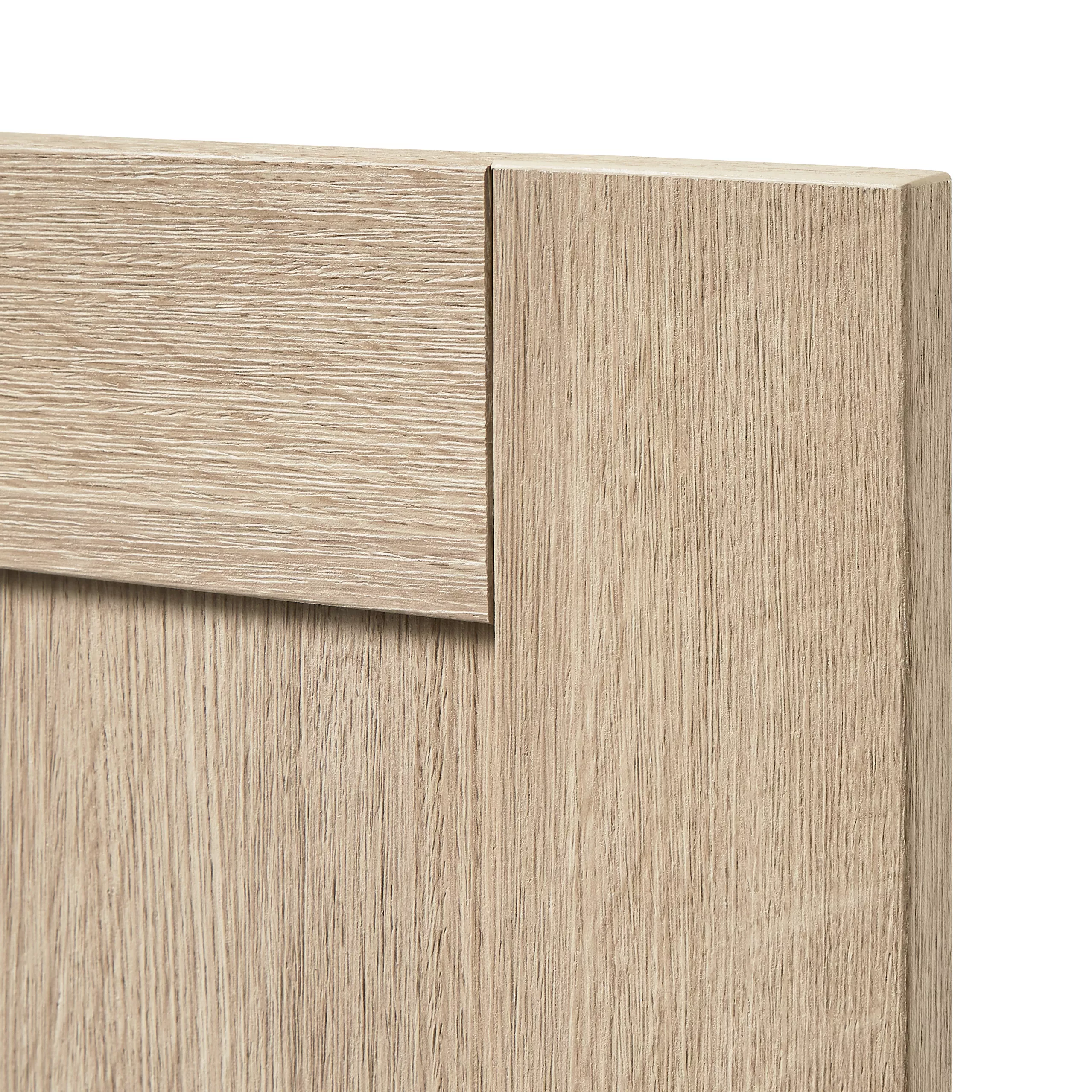GoodHome Alpinia Oak Effect Shaker Tall Wall Cabinet Door (W)400mm (H)895mm (T)18mm 2 GoodHome Alpinia Oak Effect Shaker Tall Wall Cabinet Door (W)400mm (H)895mm (T)18mm - Image 2
