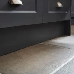 GoodHome Artemisia Graphite Square Edge Plinth, (L)2400mm -Goodhome goodhome artemisia graphite square edge plinth l 2400mm3663602528067 30i bq