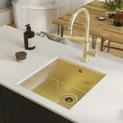 GoodHome Koseret Brushed Brass Stainless Steel 1 Bowl Kitchen Sink (W)430mm X (L)450mm -Goodhome goodhome koseret brushed brass stainless steel 1 bowl kitchen sink w 430mm x l 450mm5059340458373 02i
