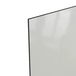 GoodHome Nepeta Gloss Ivory & Red Glass Effect Paper & Resin Back Panel, (H)2000mm (W)600mm (T)3mm 11 GoodHome Nepeta Gloss Ivory & Red Glass Effect Paper & Resin Back Panel, (H)2000mm (W)600mm (T)3mm -Goodhome goodhome nepeta gloss ivory red glass effect paper resin back panel h 2000mm w 600mm t 3mm3663602636182 01c