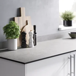 GoodHome Nepeta Grey Stone Effect Paper & Resin Upstand (L)3000mm 17 GoodHome Nepeta Grey Stone Effect Paper & Resin Upstand (L)3000mm -Goodhome goodhome nepeta grey stone effect paper resin upstand l 3000mm3663602636656 21i