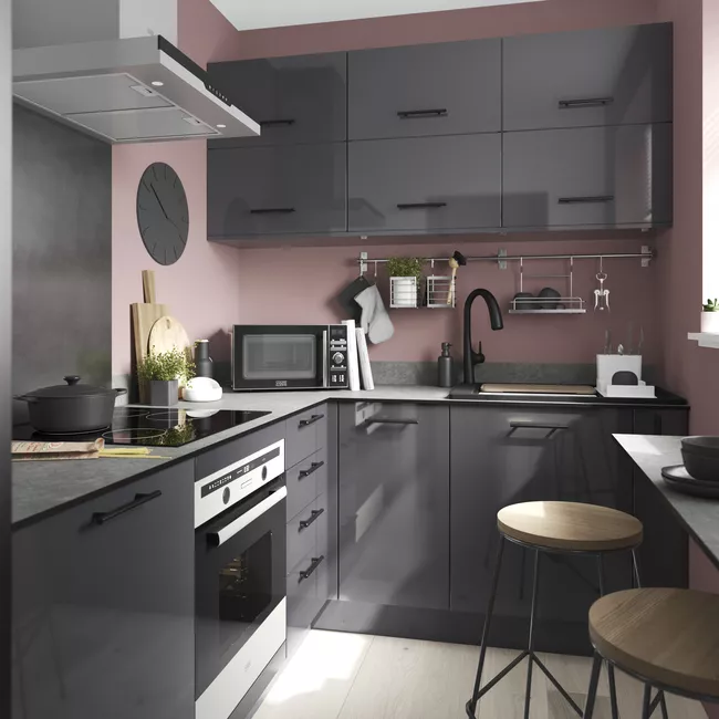 GoodHome Stevia Gloss Anthracite Slab Base Kitchen Cabinet (W)600mm (H)720mm 4 GoodHome Stevia Gloss Anthracite Slab Base Kitchen Cabinet (W)600mm (H)720mm - Image 4